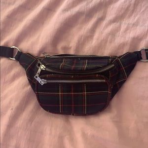 Brandy Melville fanny pack